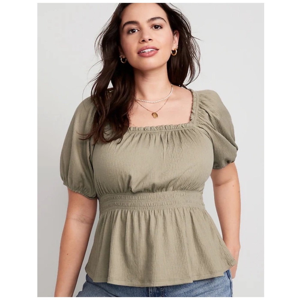 Old Navy Puff Sleeve Smocked Waist Babydoll Blouse